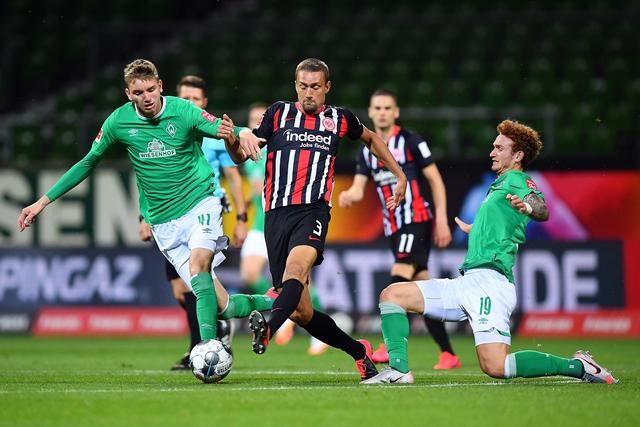 杜兰特11分太阳负雄鹿 阿德巴约三分绝杀活塞